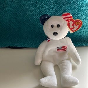 RARE Vintage Ty Beanie Baby America. 9/11/2001 Red Cross Disaster Relief Fund.